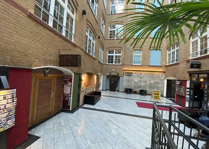  Singer109 &Apartment