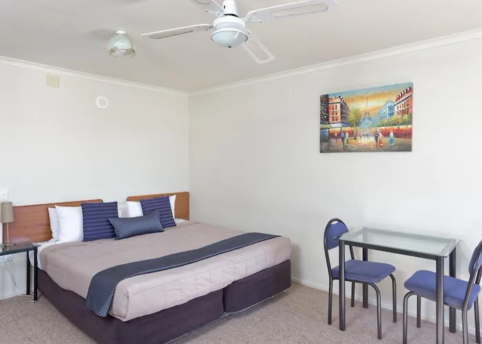Bk'S Motor Lodge