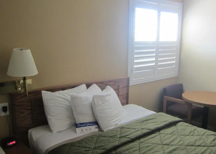 Pacific Best Inn