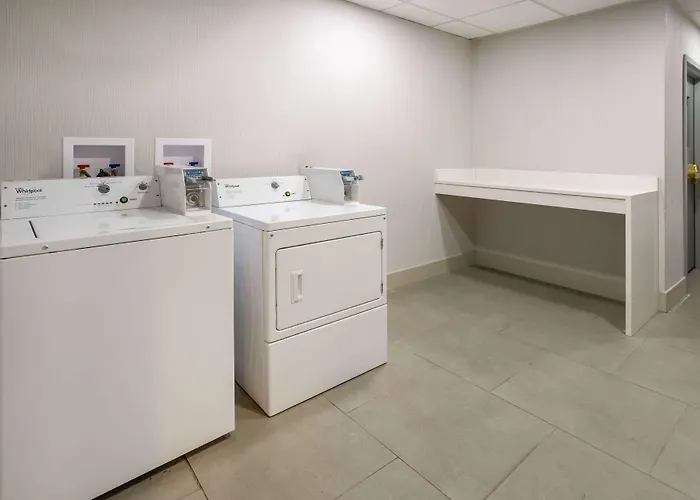 Wingate By Wyndham Waldorf - Washington Dc Area