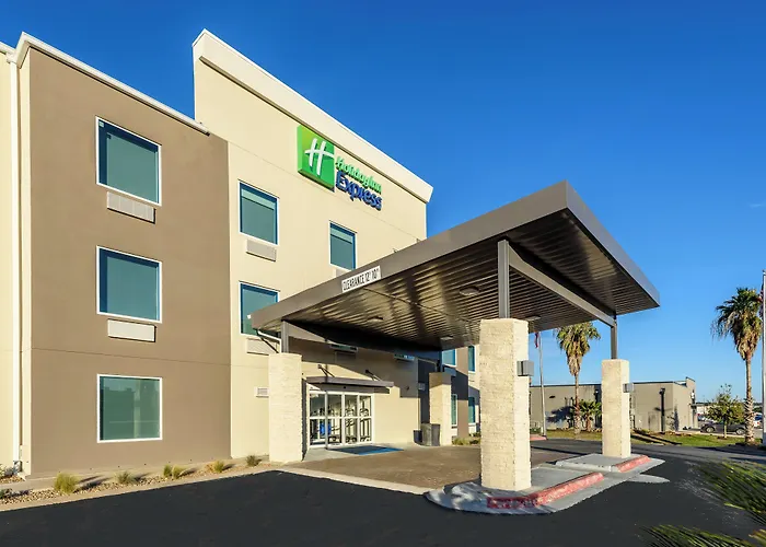 Holiday Inn Express And Suites Bastrop By Ihg