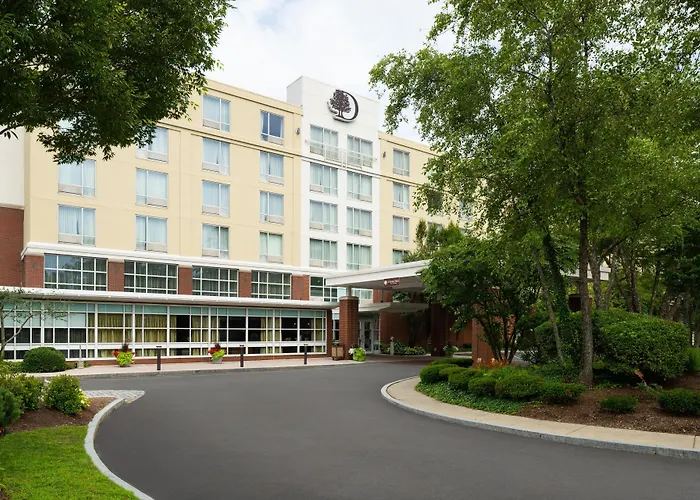 Doubletree By Hilton Boston Bayside