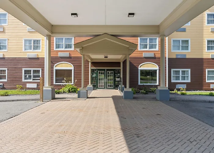 Ramada By Wyndham Saco/Old Orchard Beach Area