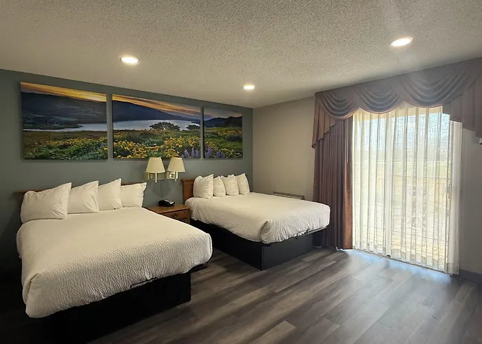 Days Inn By Wyndham Medford