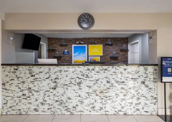Days Inn By Wyndham Anderson