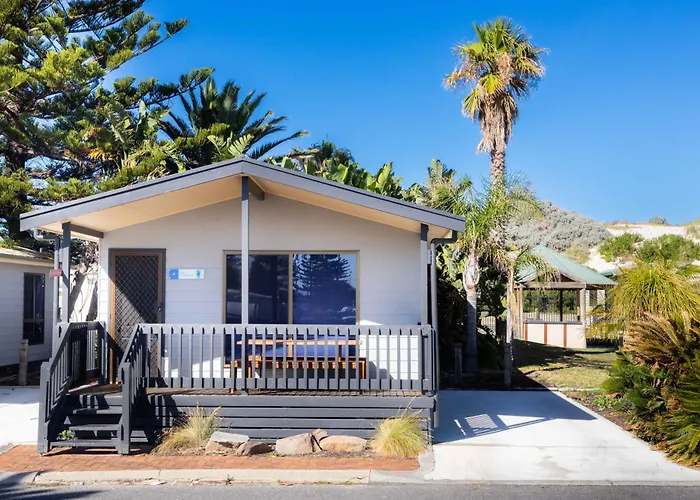 Beach Hotels Discovery Parks - West Beach Parks
