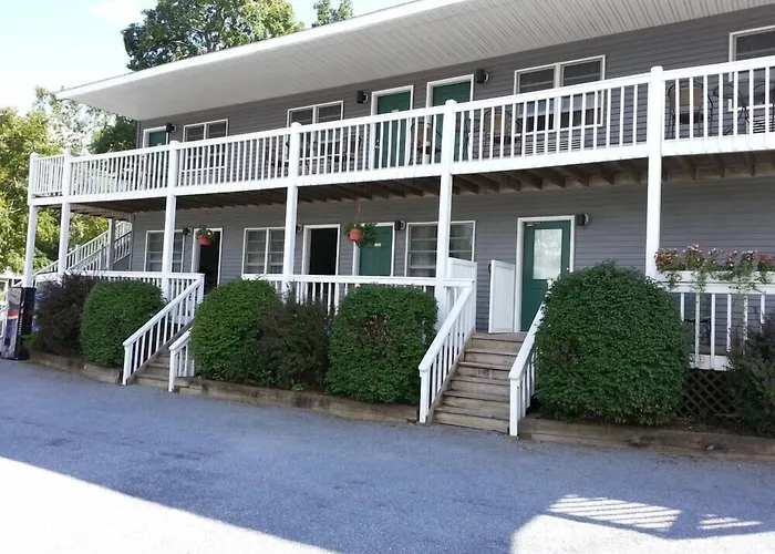 Lyn Aire Motel - Lake George