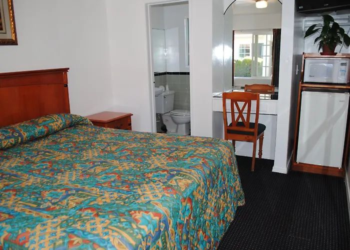 Rose Bowl Motel