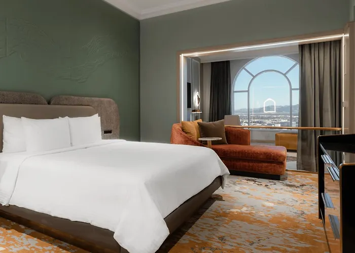 Venetian Resort By Suiteness