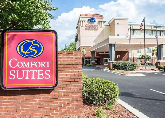 Comfort Suites Manchester Meadows Area
