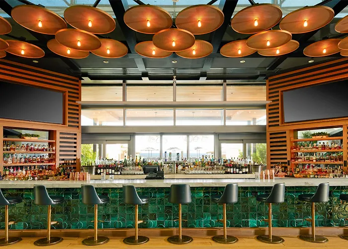 Diplomat Beach Hollywood, Curio Collection By Hilton