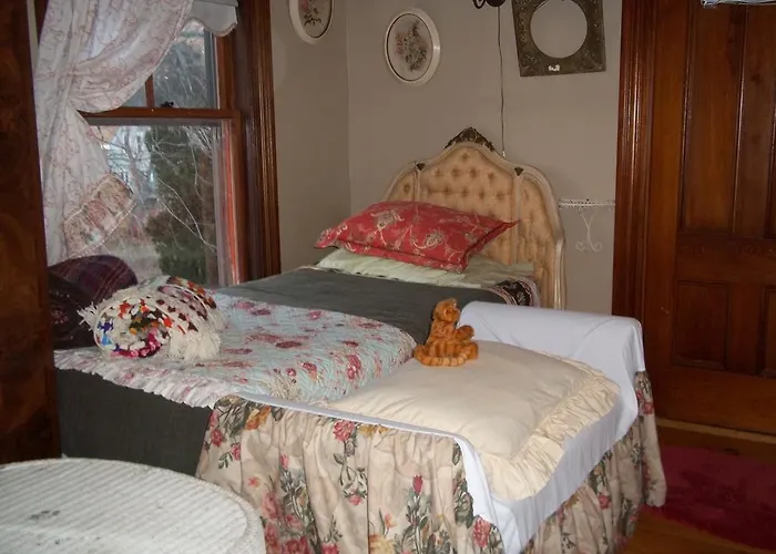 Beach Hotels Enchanted Nights Bed & Bath