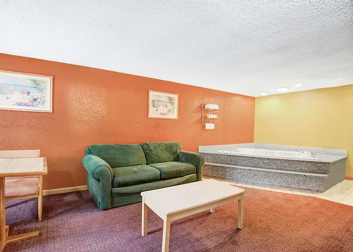 Express Inn Indianapolis