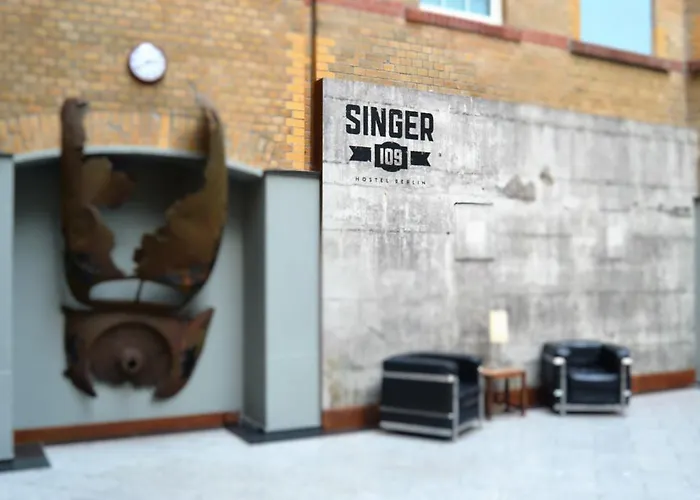 Singer109 &Apartment