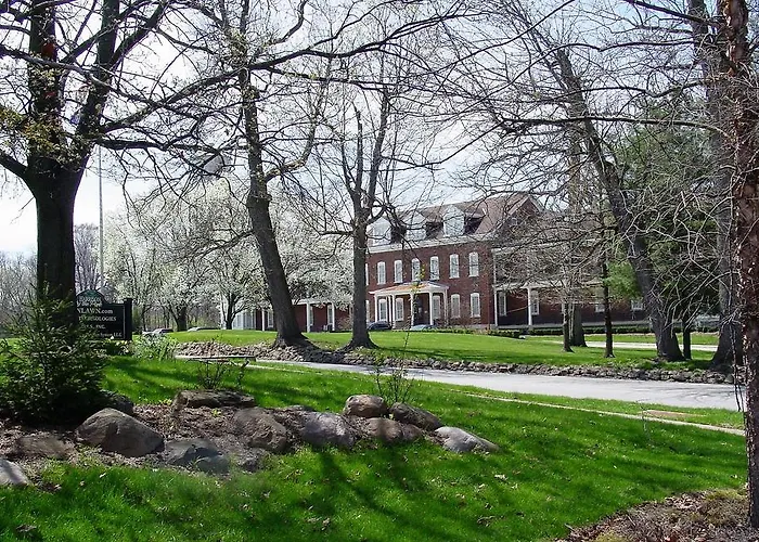 Hotel: Fort Harrison State Park Inn