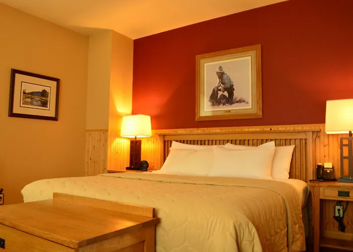 Private Villa: Gallatin River Lodge