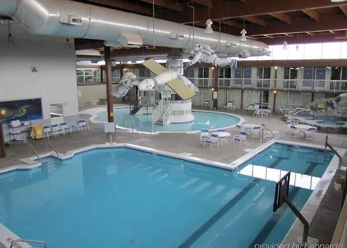 Atrium Hotel & Conference Center