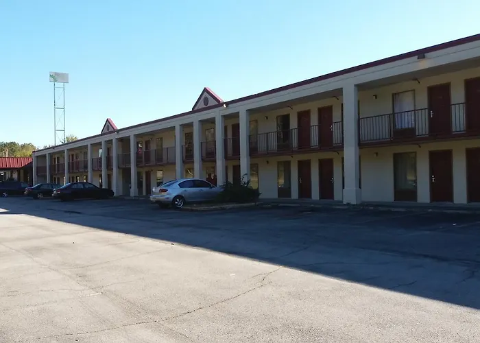 Golf hotel: Hometowne Studios By Red Roof Athens, Tn