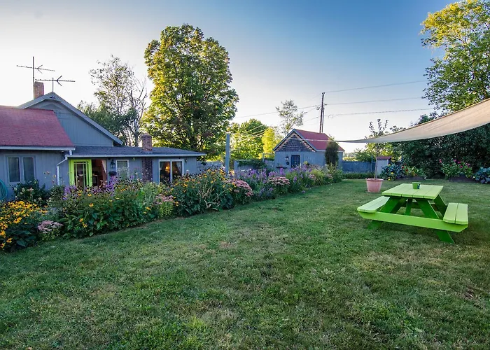 B&B only: Inn At Charlotte B&B