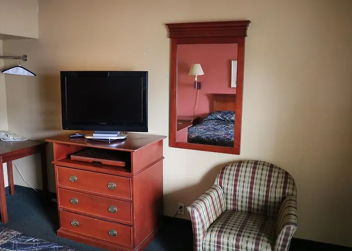 Central hotel: Inn Towne Motel