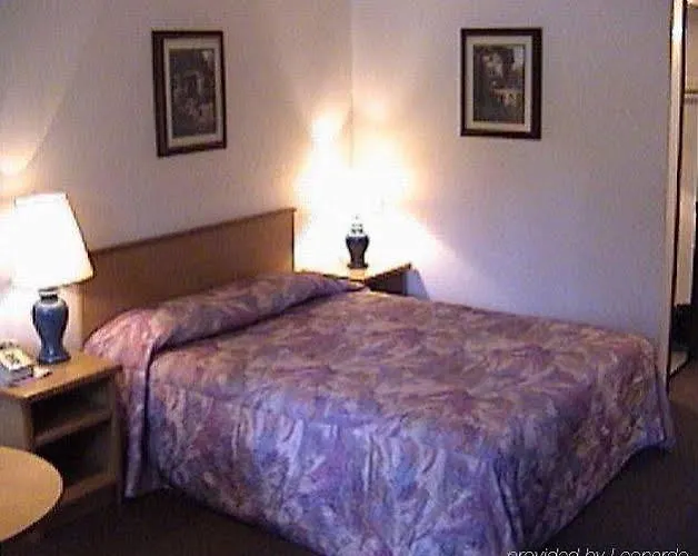 Cheap hotels Nites Inn & Rv Park