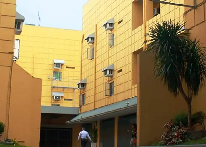 Hotel 2016 Manila
