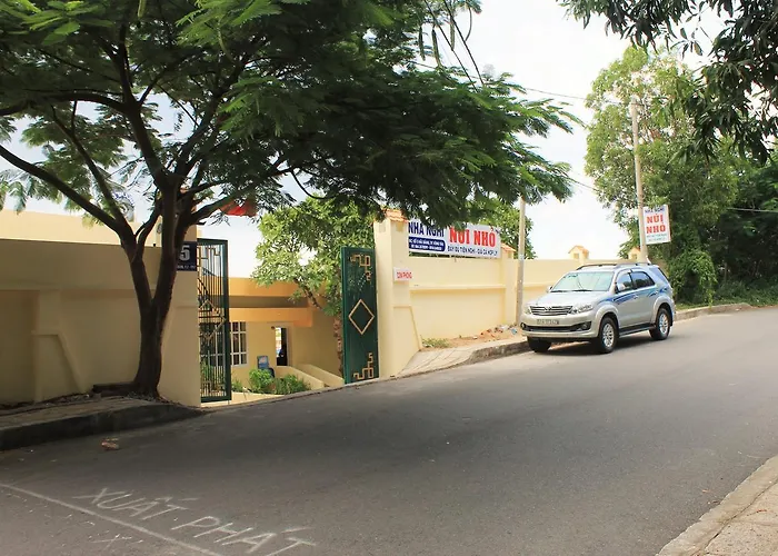 Nui Nho Motel
