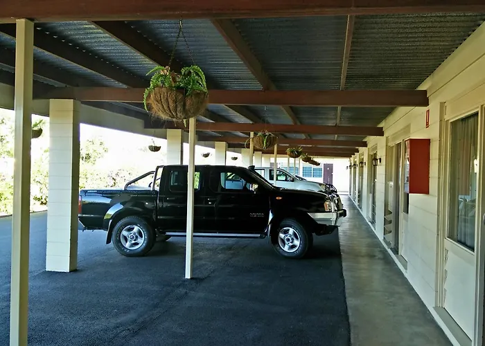 Cairns Motor Inn