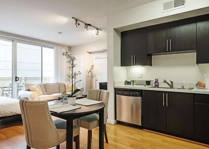 Vacation rental: Modern Studio In Santa Monica