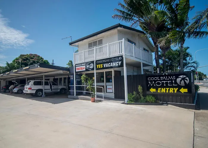 Cool Palms Motel
