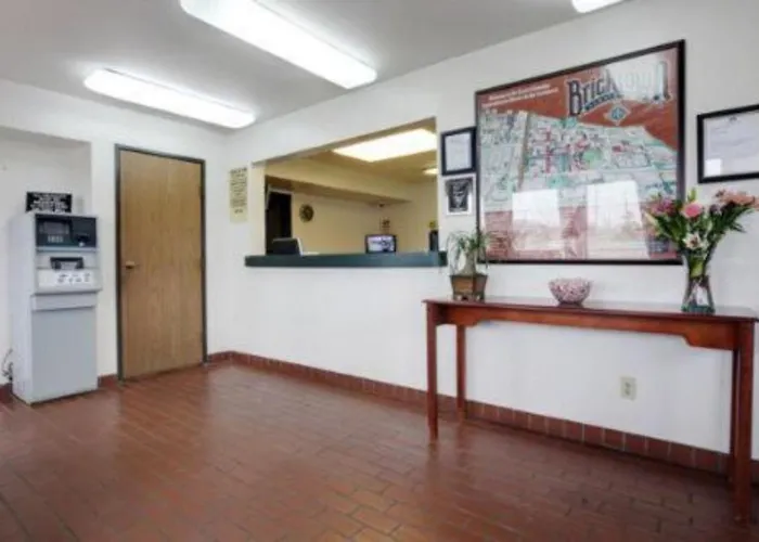 Cheap hotel: Americas Best Value Inn Oklahoma City South