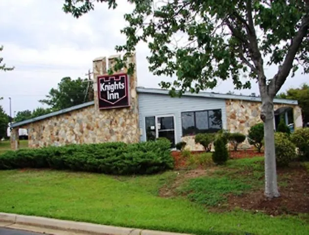 Airport Hotel: Knights Inn - Columbia