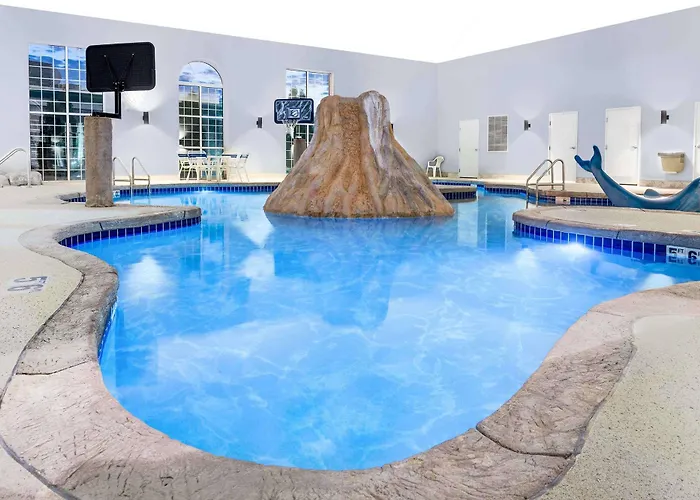 Cheap hotels Microtel Inn & Suites By Wyndham Green Bay