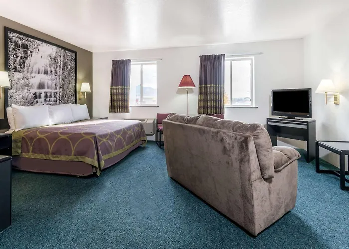 Super 8 By Wyndham Missoula/Reserve St.