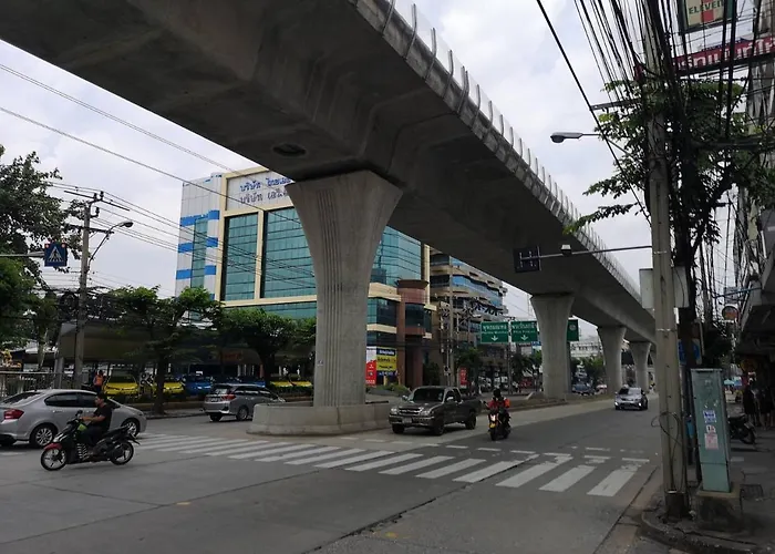 Thana Place Charunsanithwong 34