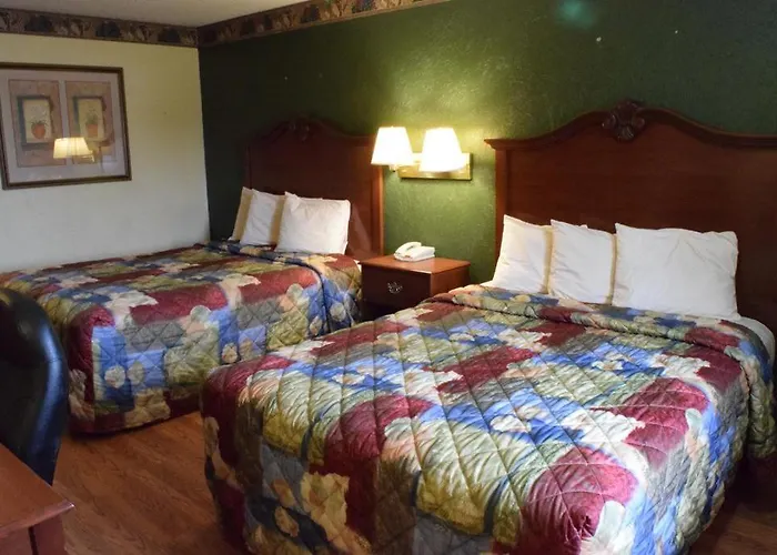 Delux Inn