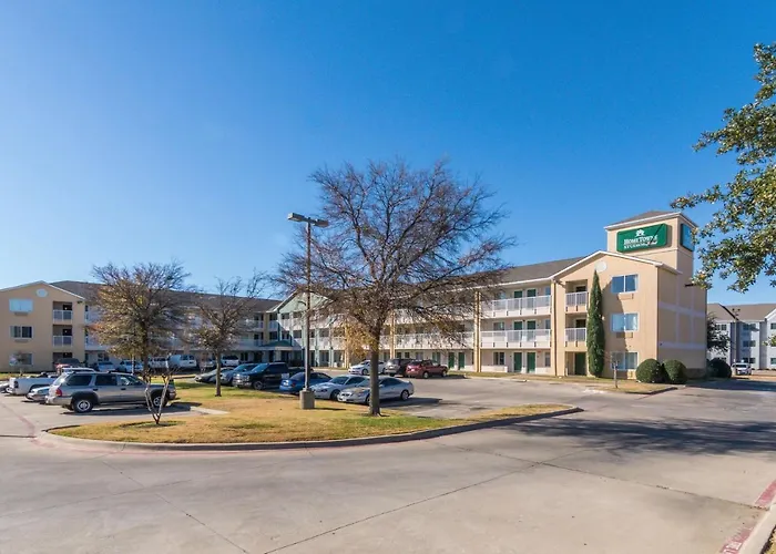 Hometowne Studios Dallas -