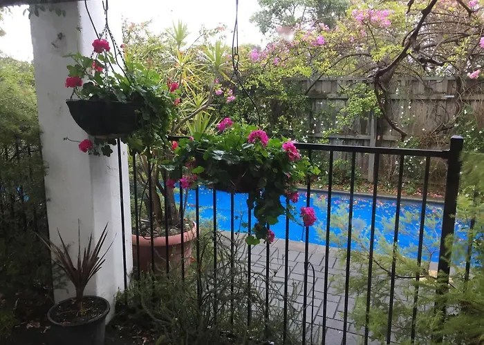 B&B: Aarn House B&B Airport Accommodation