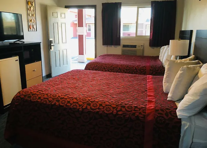 Cheap hotels Old Mill & Suites