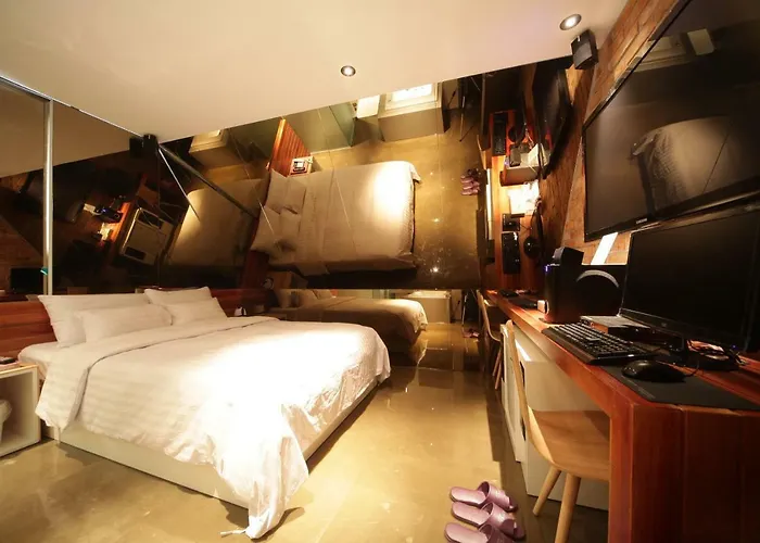 Hotel Pop Jongno