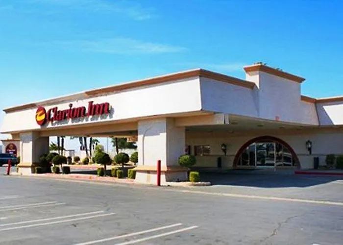 Cheap hotel: Clarion Inn Conference Center