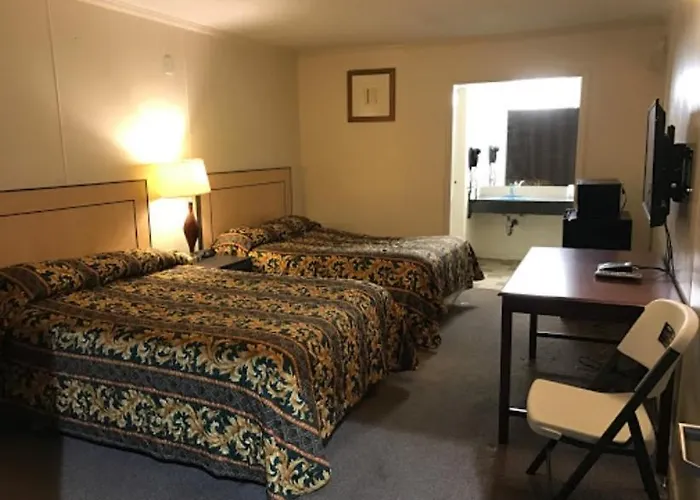 Cheap hotel: Gordon Highway Inn