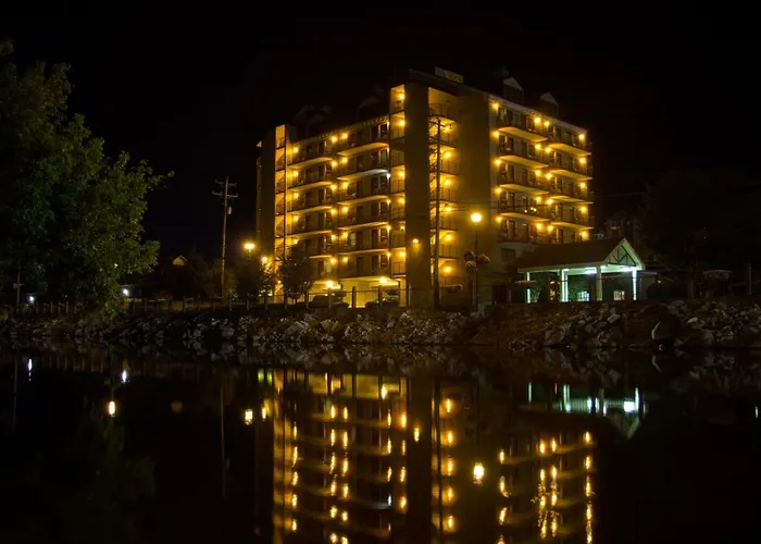 Hotel: Riverside Tower