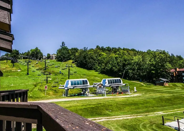 Vacation rental: Okemo Mountain Condo