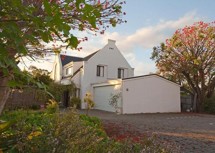 B&B: Aarn House B&B Airport Accommodation