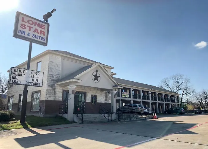 Lone Star Inn & Suites