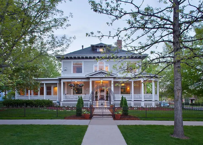Hotel: Edwards House