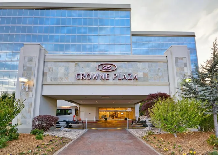 Crowne Plaza Tulsa Southern Hills